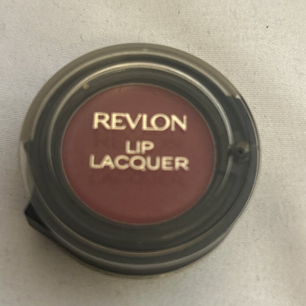 Revlon lip lacquer Wild Garnet Deep Shine New Rare Find